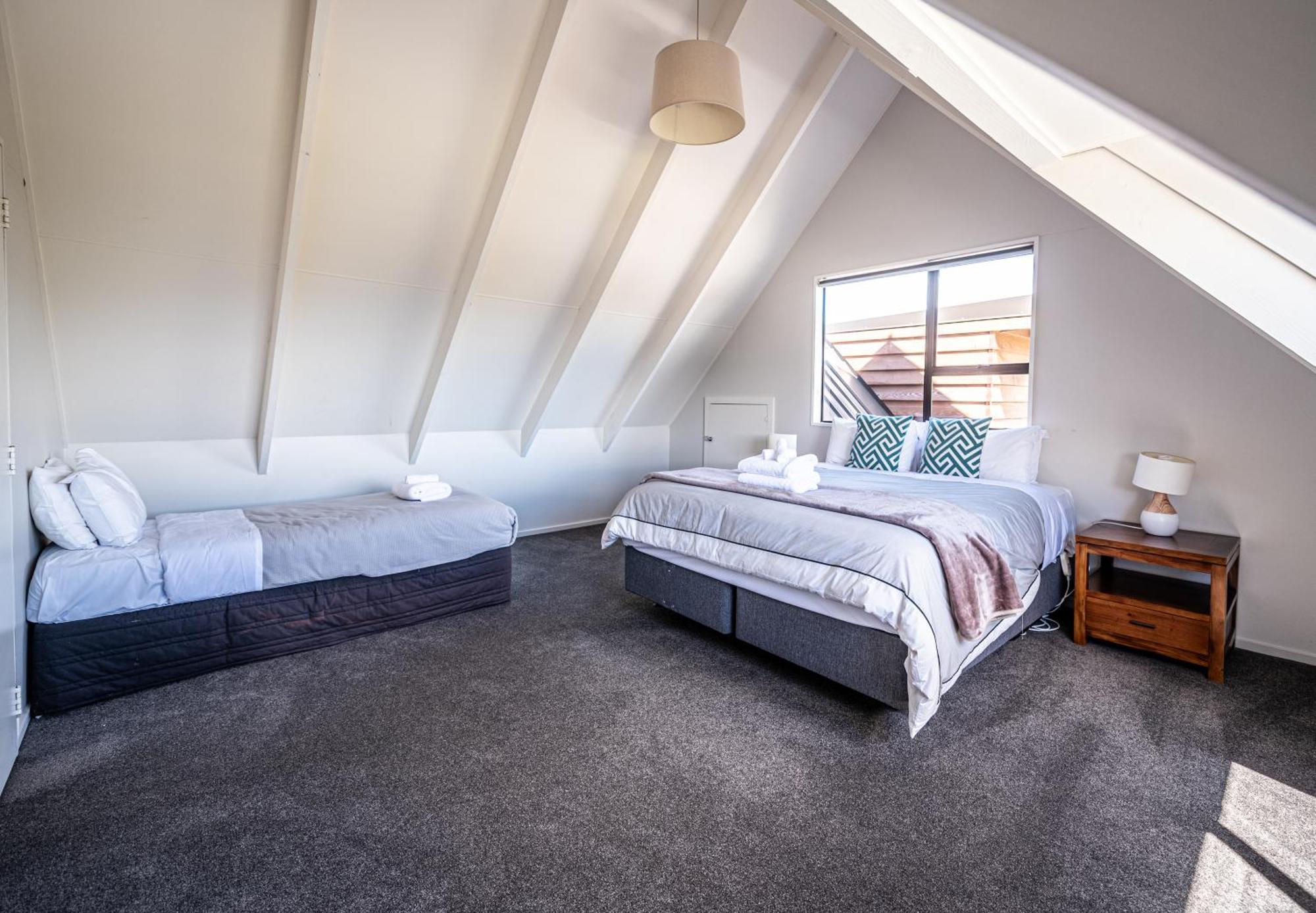 Blue Lake Lodge เลคเทคาโป ภายนอก รูปภาพ